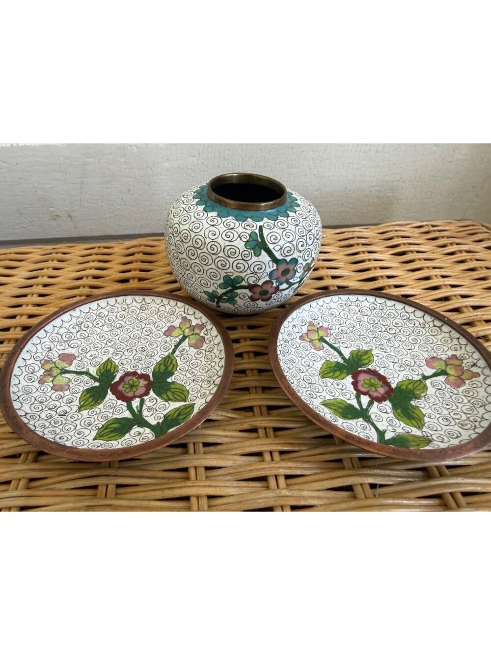 Antique 30's Lot Of Chinese Cloisonne Vase/Jar Plates White Foral